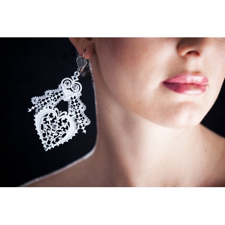 Lace Earrings with Swarovski crystals, White cod. 355